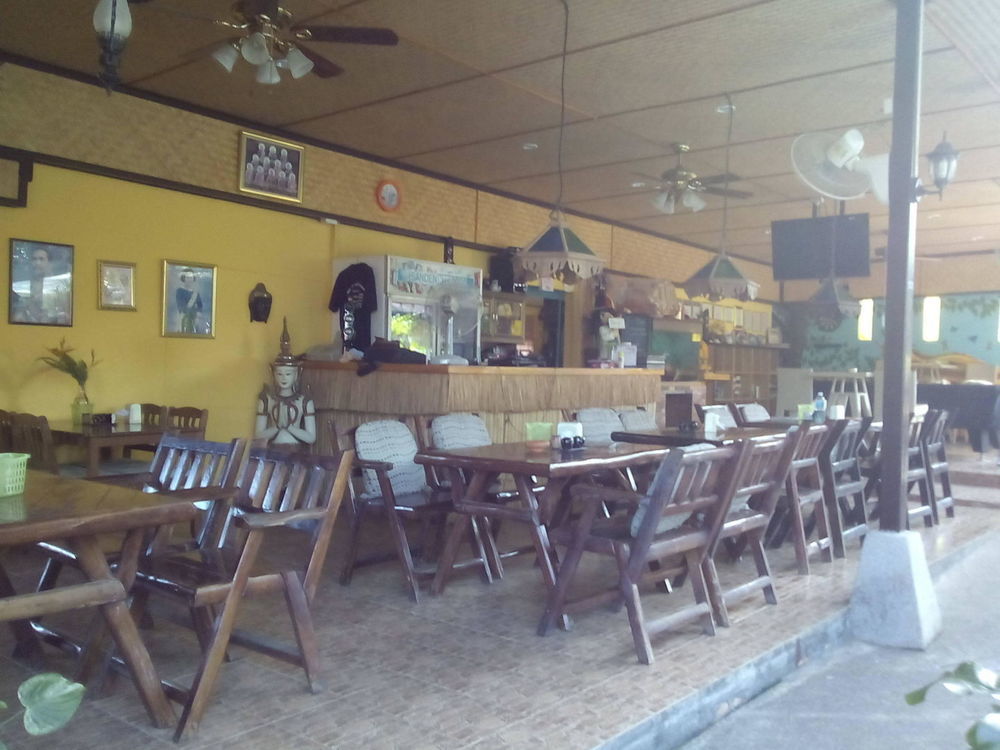 Bee Nat Garden Resort Bang Rak Beach  Exterior photo