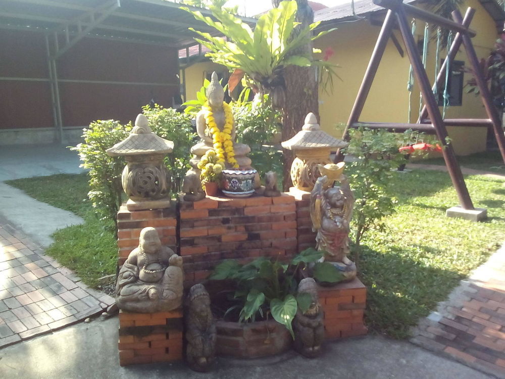 Bee Nat Garden Resort Bang Rak Beach  Exterior photo