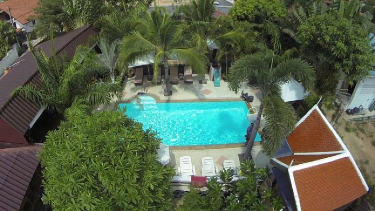 Bee Nat Garden Resort Bang Rak Beach  Exterior photo