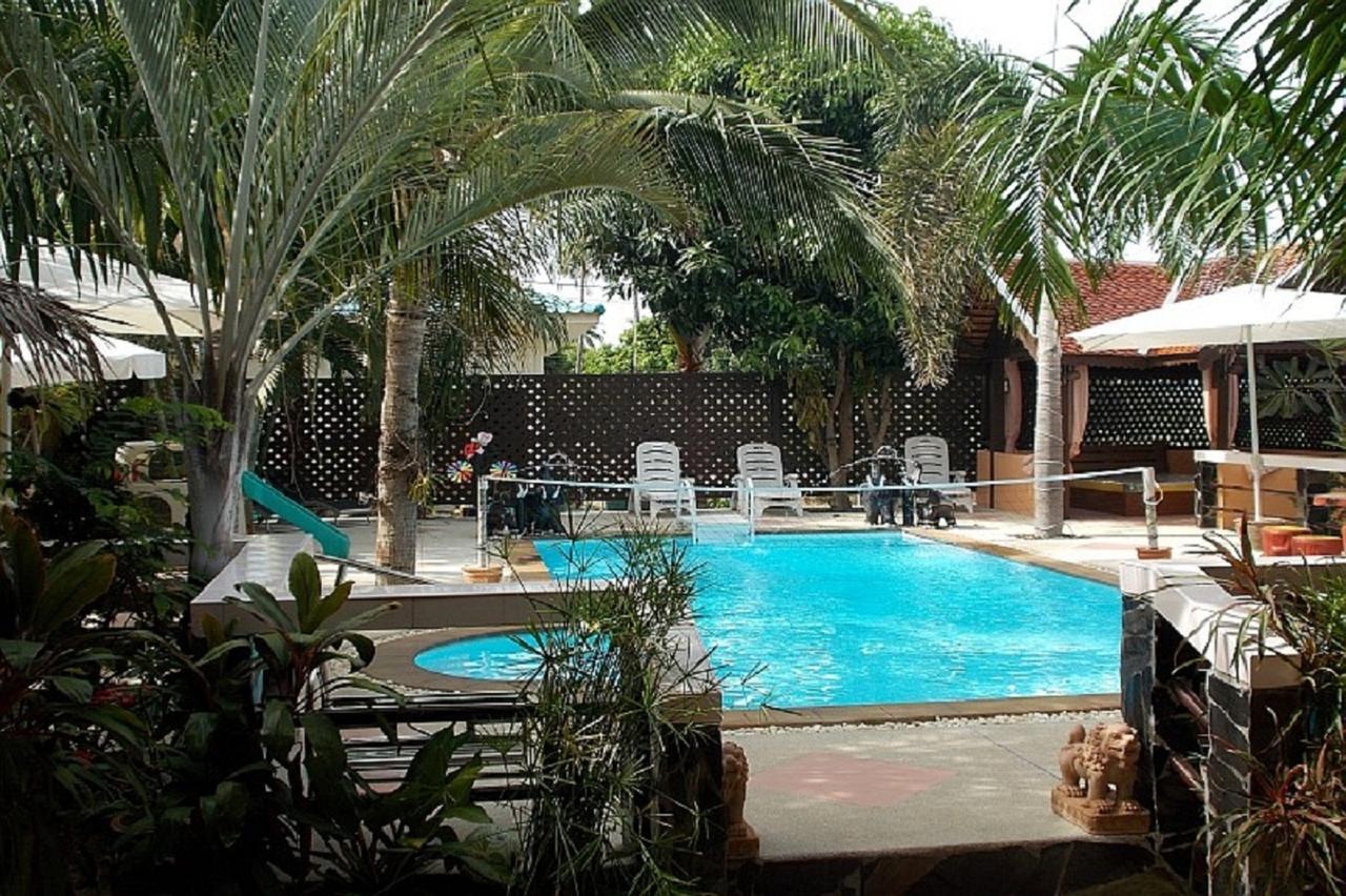 Bee Nat Garden Resort Bang Rak Beach  Exterior photo
